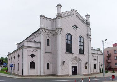 Große Synagoge (2012 restauriert); Quelle: Chrumps, wikimedia