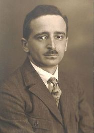 Portrait Georg Benjamin 1926; 5)
