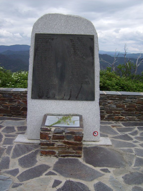 Denkmal an deutsche Partisanen