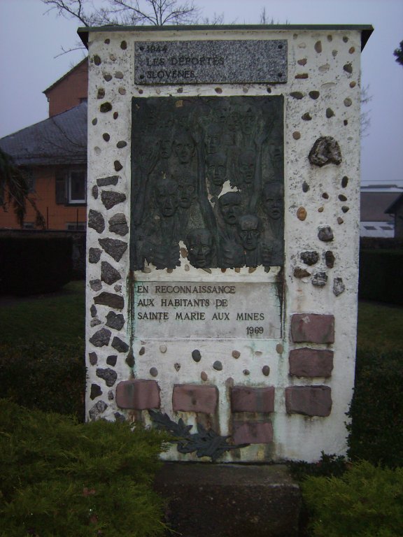 Denkmal der ehemaligen jugoslawischen/slowenischen Gefangenen