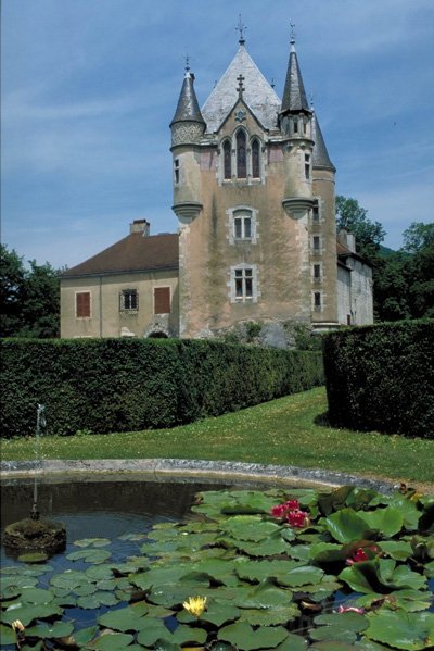 Schloss von Dortan; Quelle: J. Rappelini, Wikipedia