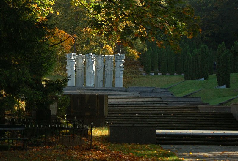 Russischer Friedhof / Memorial für Soldaten der Roten Armee, vermutlich auch für sowjetische Kriegsgefangene