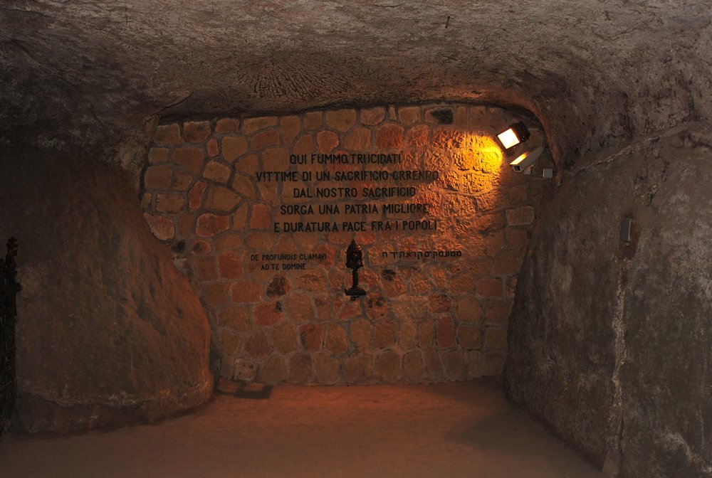 Fosse Ardeatine - in den Grotten